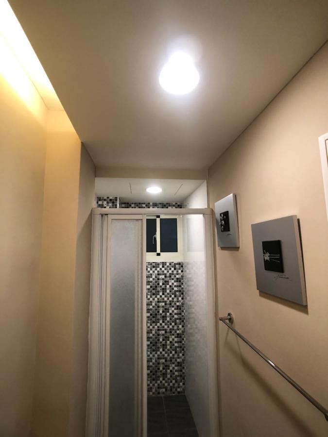 逢甲柏斯青年旅棧 Apartment Тайджун Екстериор снимка