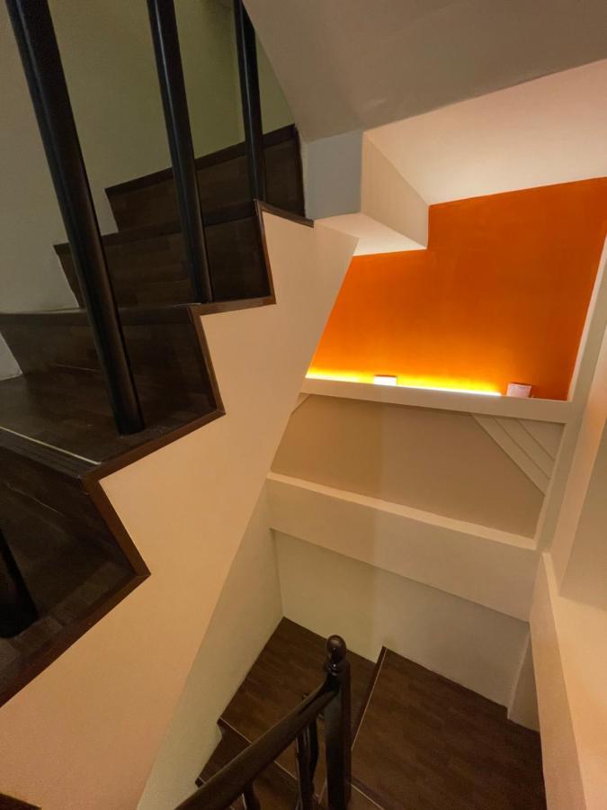 逢甲柏斯青年旅棧 Apartment Тайджун Екстериор снимка
