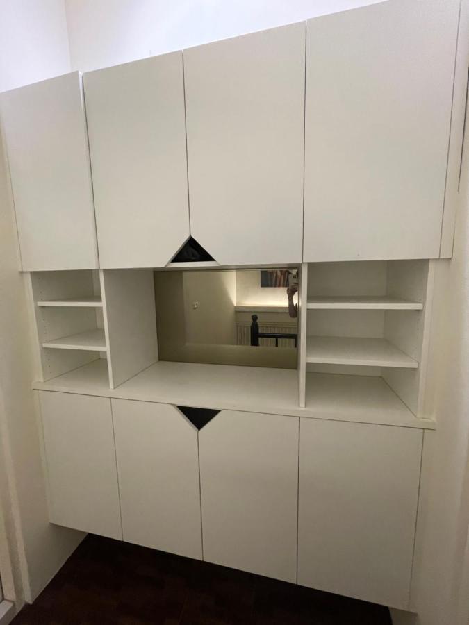 逢甲柏斯青年旅棧 Apartment Тайджун Екстериор снимка