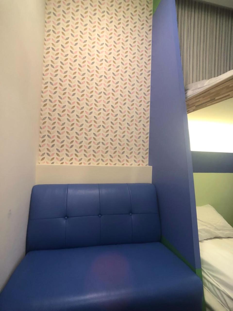 逢甲柏斯青年旅棧 Apartment Тайджун Екстериор снимка